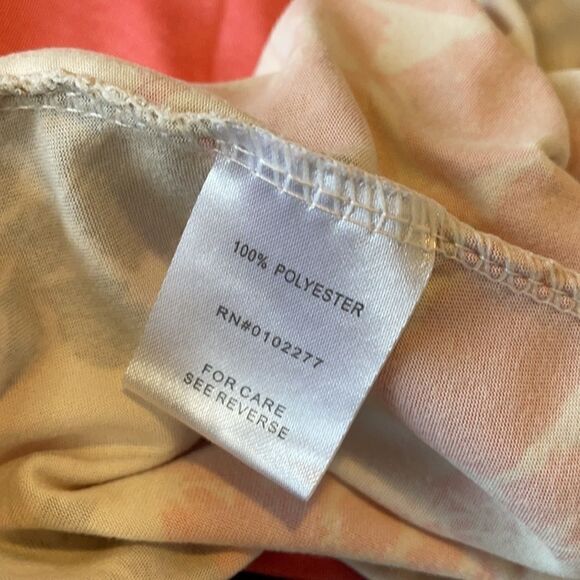 Body Touch Floral Pink Racerback Tank Top (Size: Medium) - Picture 9 of 12